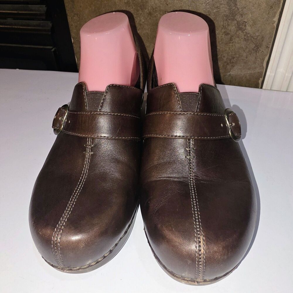 DANSKO TAMARA Sz 10.5/11 Distressed Brown Leather Buckle Pro Clog Ankle Booties - Picture 3 of 12